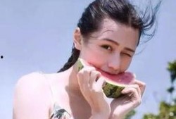 娱乐吃瓜头像女生可爱版